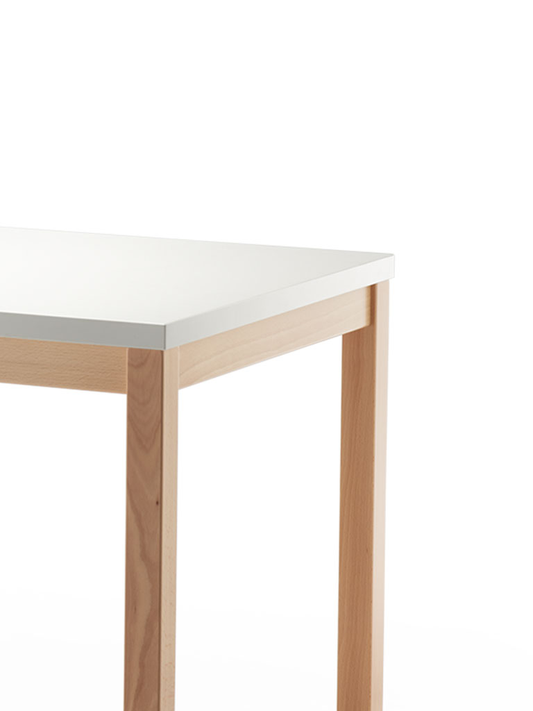 PAN | table 3900 | stained beech